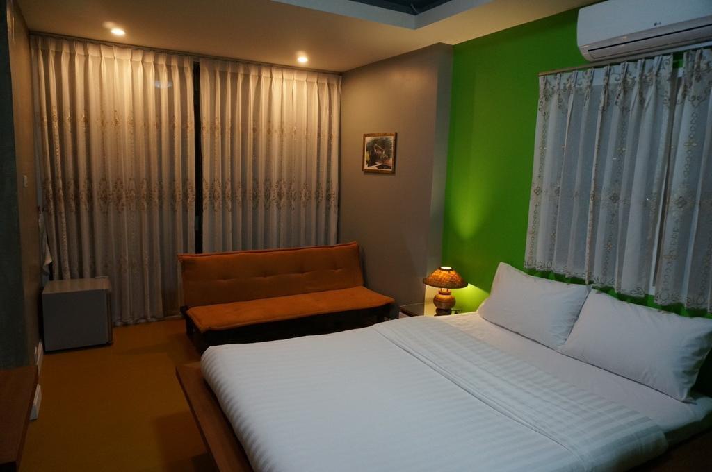 Chula Hotel Chiang Mai Exterior photo